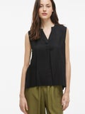 VIRosa VNeck Top, Black Beauty
