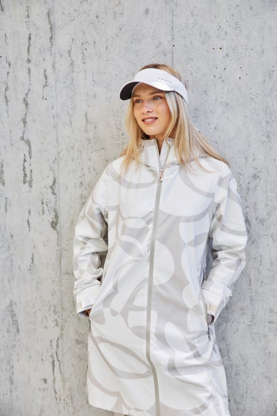 Ailio Ulkoilutakki, Kitti