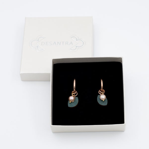 Kajo Korvakorut Helmell&auml;, Musta/Ruusukulta